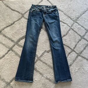 Miss Me Jeans signature boot low rise embellished embroidered pockets sequin 28